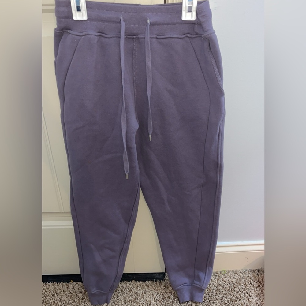 Lulu sweat pants